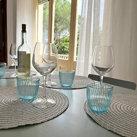 Wine Black Fronte Mare Iun R2882 Apartment Cala Gonone